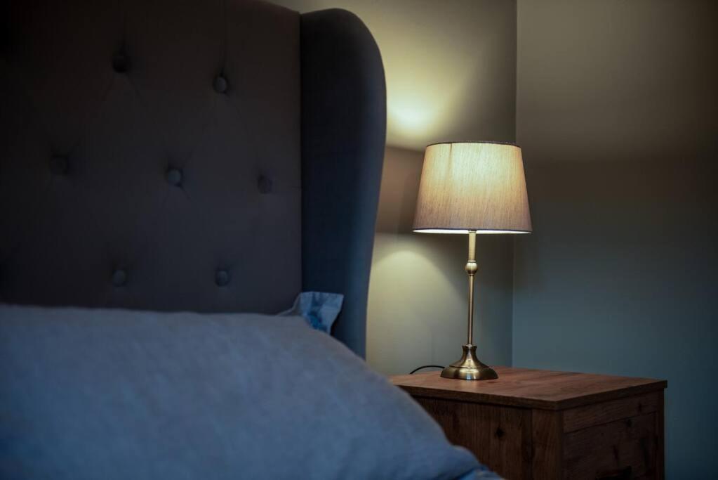 Апартаменты The Nest - Cosy And Quiet 1 Bed Central Бакингем Экстерьер фото