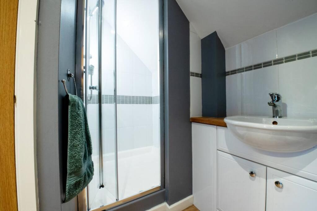 Апартаменты The Nest - Cosy And Quiet 1 Bed Central Бакингем Экстерьер фото